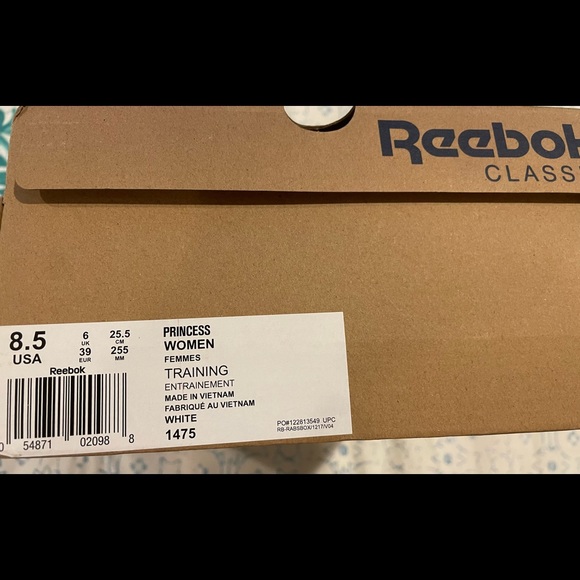 Women Reebok Sneakers - Picture 4 of 4